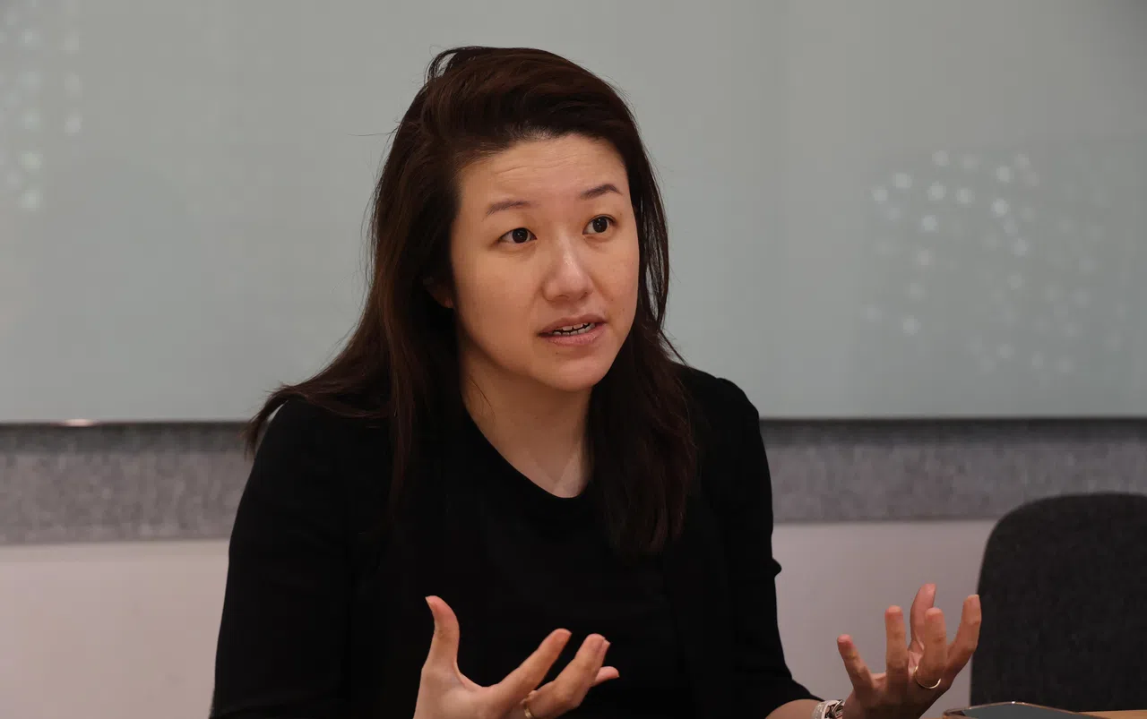 郑彬彬说，看护这一行常被视为“又脏又累、吃力不讨好的工作”，因此更需要真正有爱心、能有长期决心的人加入。（邬福梁摄）