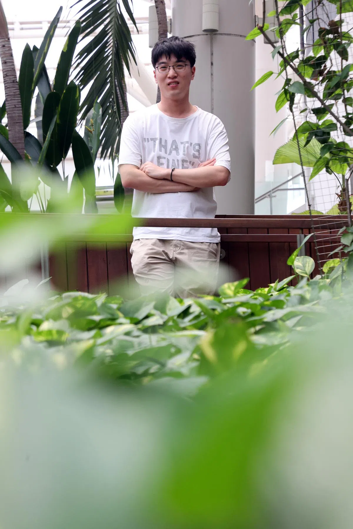 包培钧对世界的本质规律充满好奇。（邝启聪／摄）