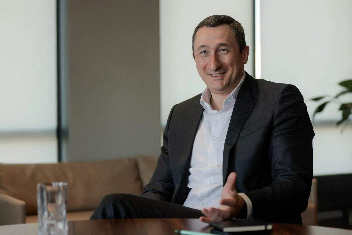 乌克兰通过让天然气过境获得可观收入。乌克兰国家石油天然气公司的首席执行官奥列克谢·切尔尼绍夫曾于2023年9月22日接受路透社记者采访。（路透社）