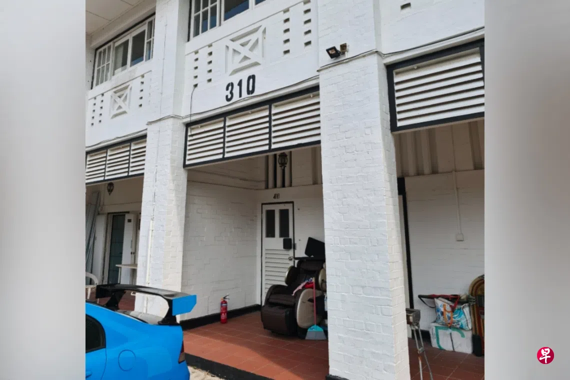 据《商业时报》报道，有34名Charlotte Vehicle的顾客申诉，遭这家租车公司拖欠预付租金和保证金，金额少则数百元，多则超过3万9000元。 （商业时报）