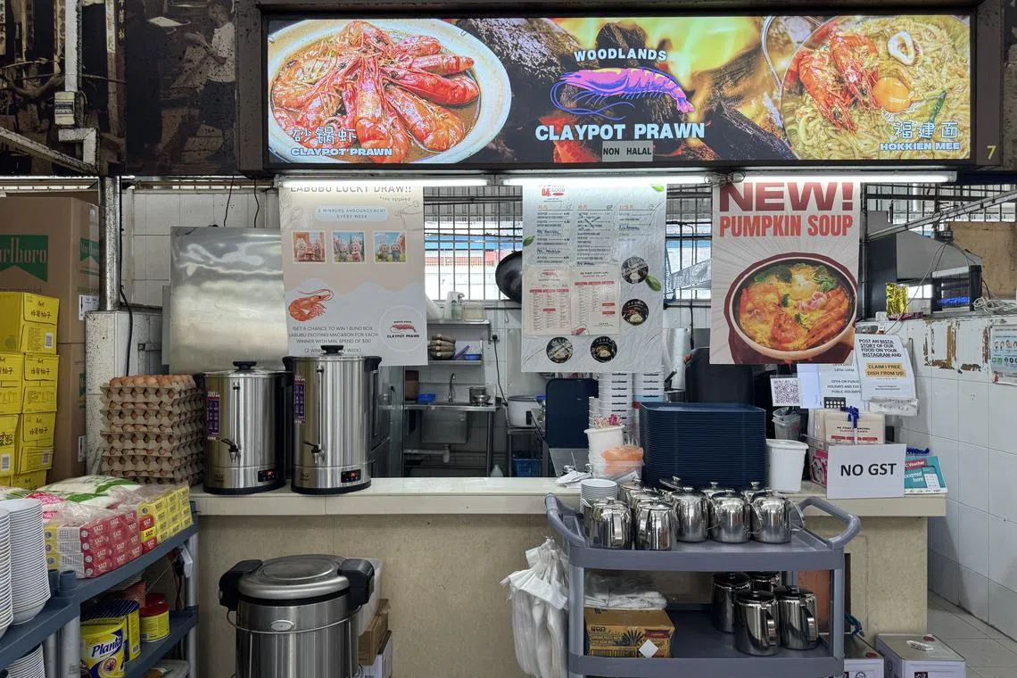 “兀兰砂锅虾”开在马西岭工业区，一周营业七天。（翁铭芯摄）