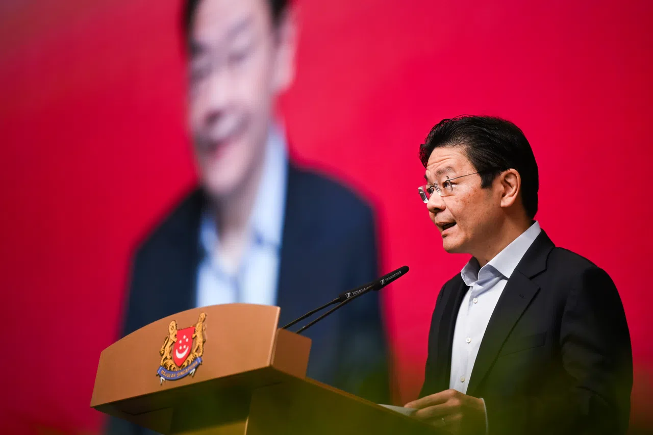 黄循财总理指出，新加坡法律框架因应新科技的改变，必须在安全与进步，以及监管与创新之间取得平衡。（海峡时报）