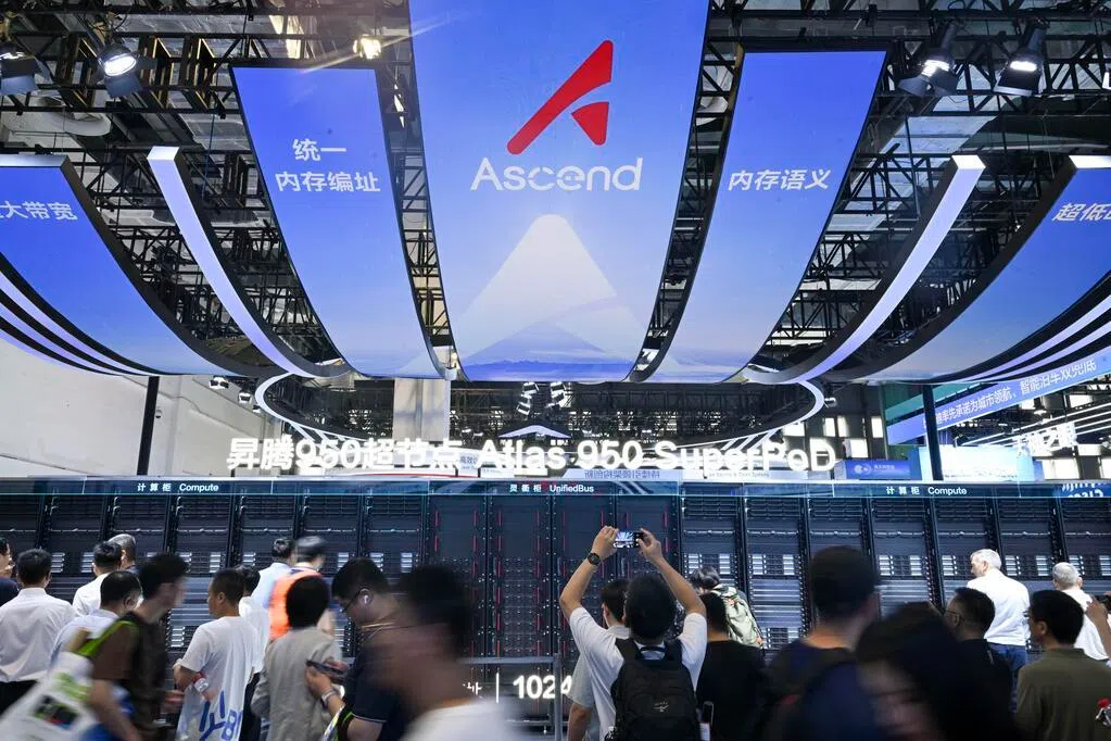 皮尤调查：更多美国人认为中国领导世界AI发展