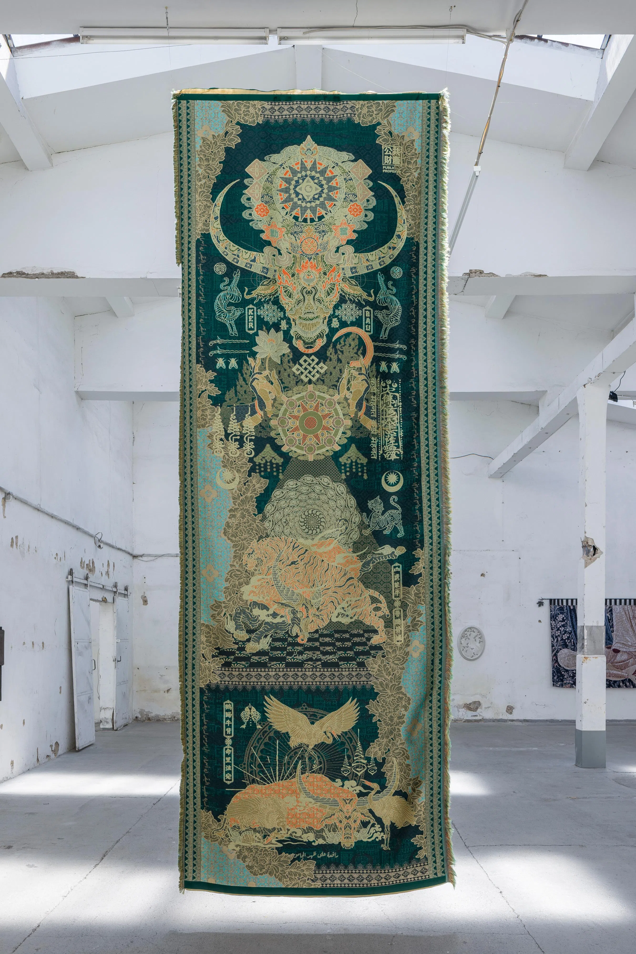 Muara Arts艺术馆开幕展展出砂劳越艺术家郭晟邦（Marcos Kueh）的装置作品。（Muara Arts提供）