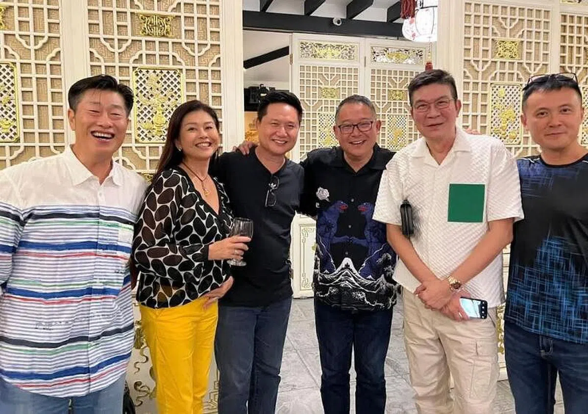 郭崇仪（左起）、张思丽、梁维东、李仪文、张永权与王德远。（受访者提供） 