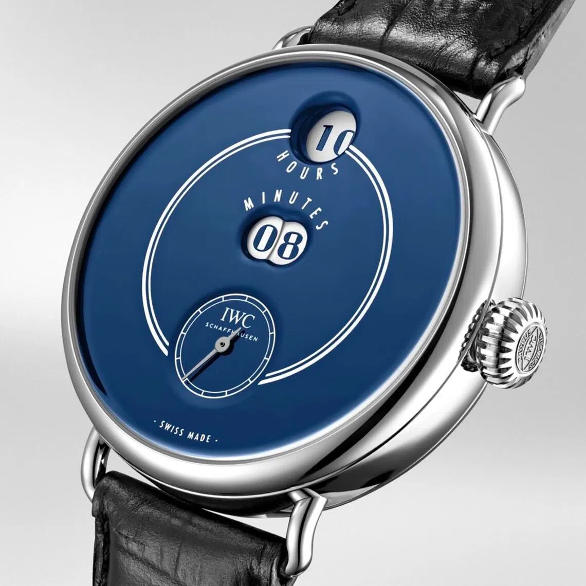 万国表Tribute to Pallweber，是品牌首枚采用跳字显示的腕表作品。（万国表提供）