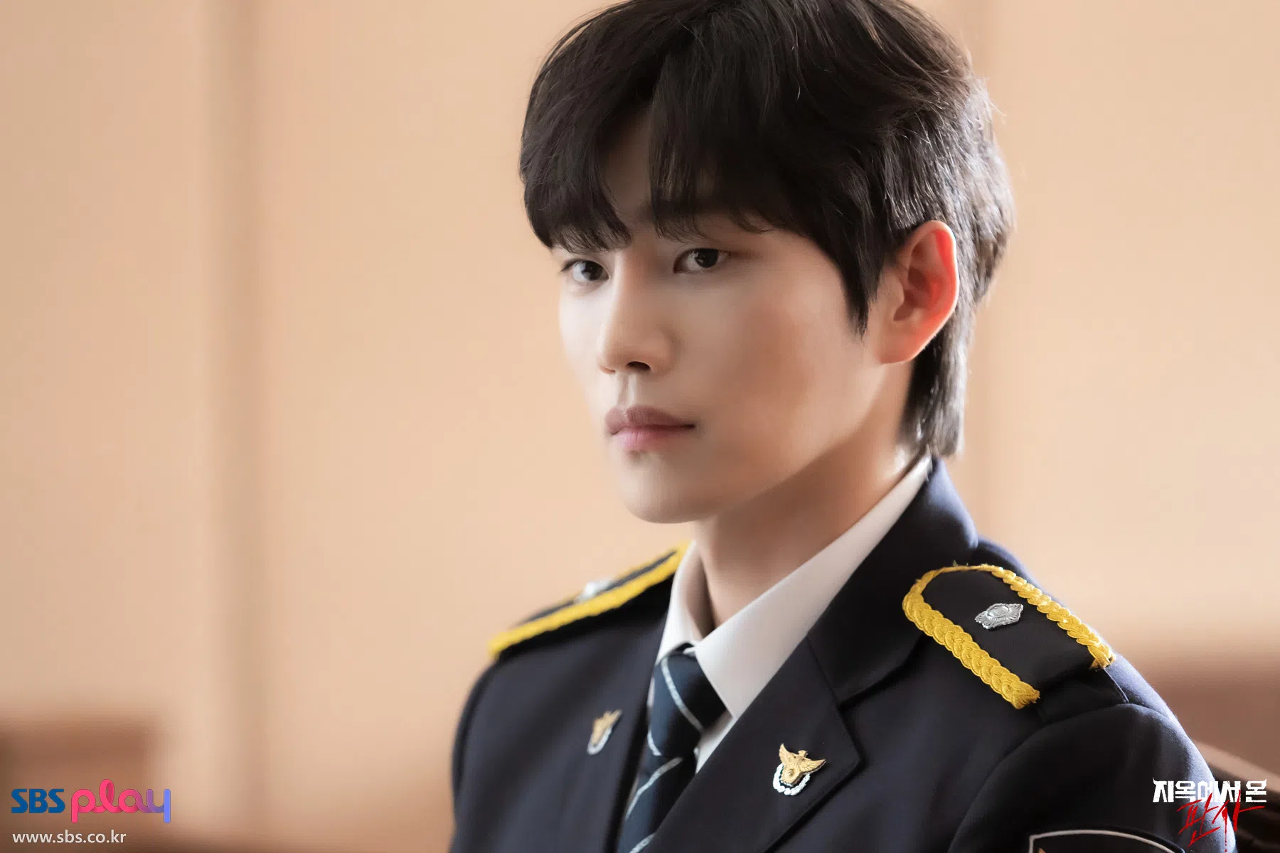 金宰英（ Kim Jaeyeong）饰演富有人情味的刑警。（取自SBS官网）