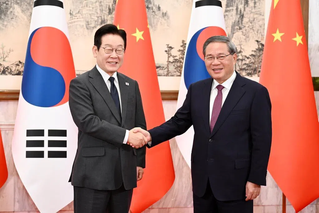 李在明与李强会面：把恢复韩中关系发展成不可逆转趋势