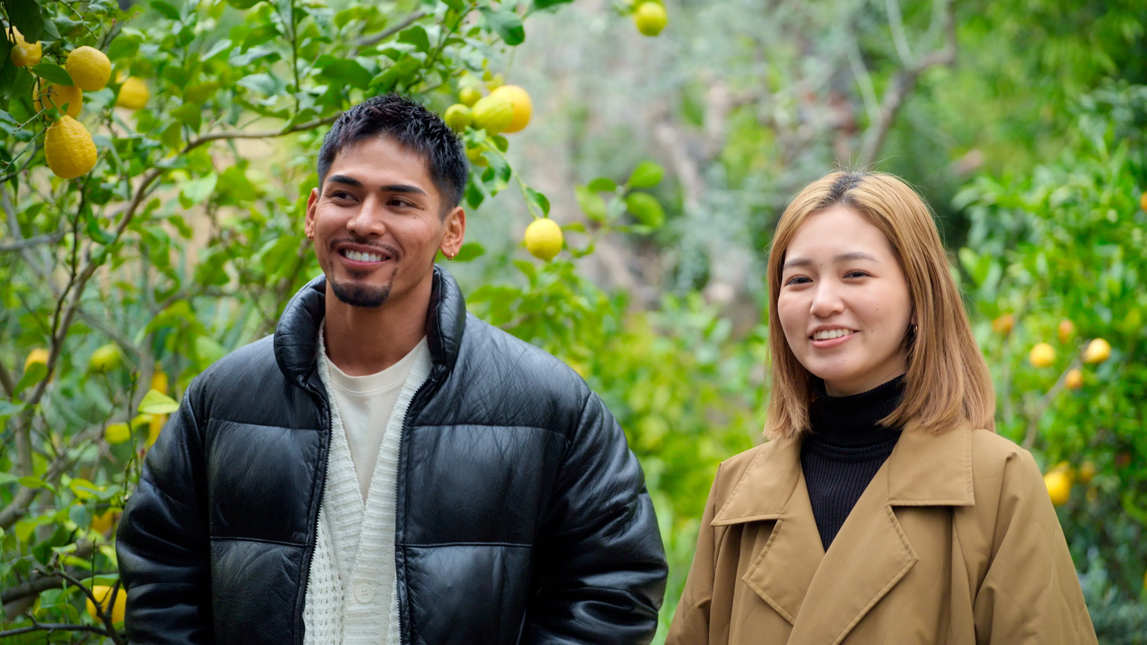 米米（右）在节目中展现活泼又高情商的一面。（Netflix提供）