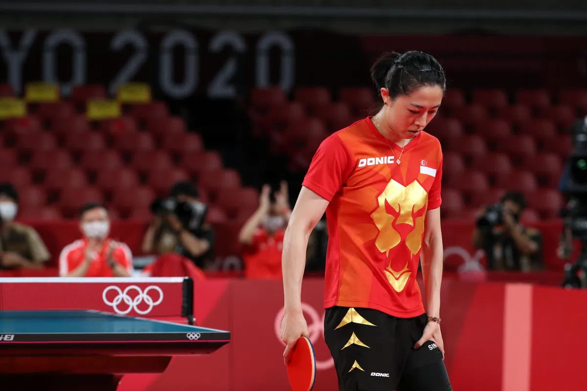 即使大腿拉伤，于梦雨仍坚持完成半决赛。（邝启聪东京摄）