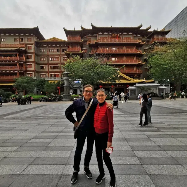姜大卫（左）与李琳琳结婚半世纪，依然恩爱如昔。（取自艺人Instagram）
