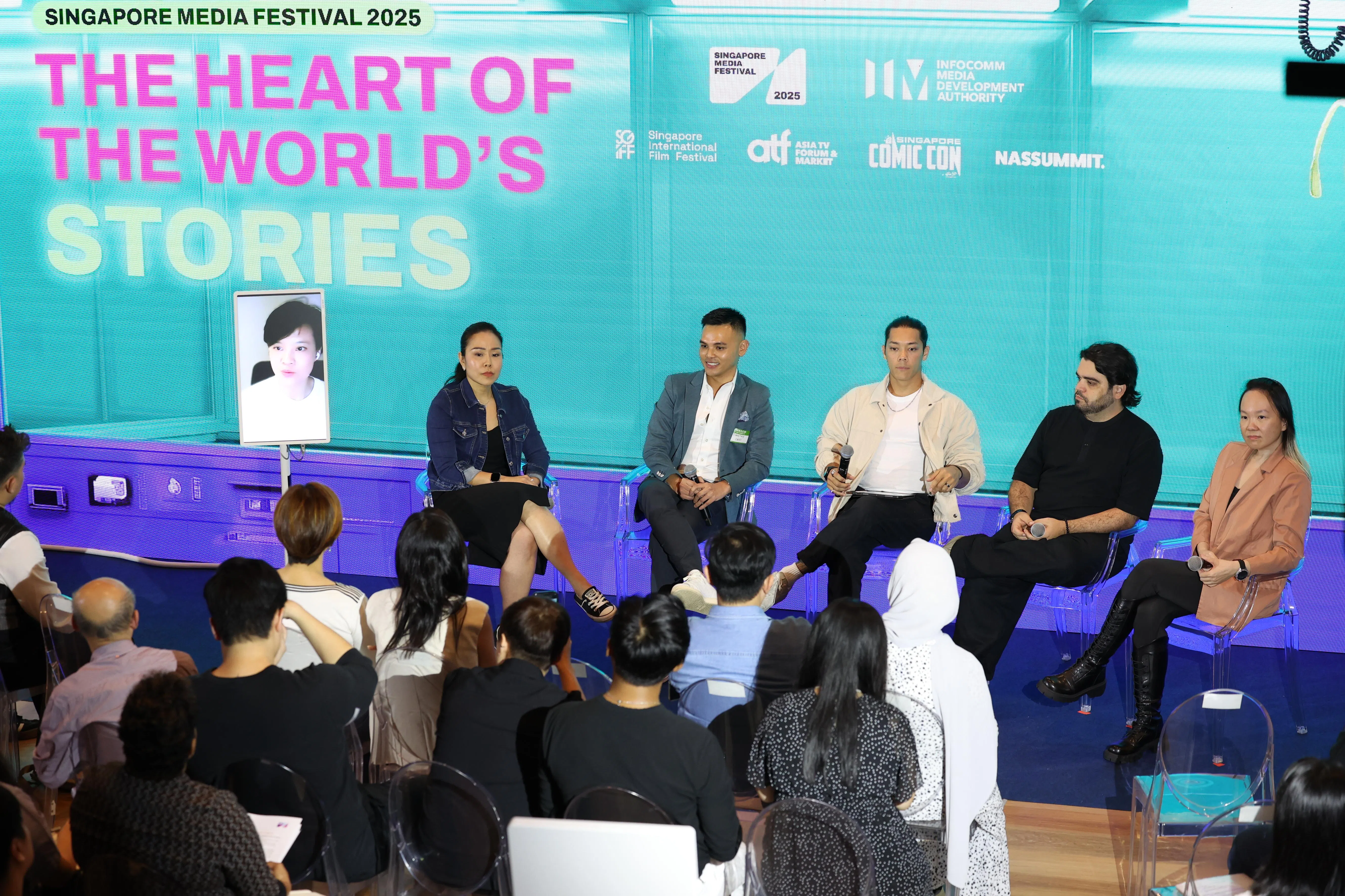 在新加坡媒体节联合记者会上，不同领域的媒体专人发表看法。（何家俊摄）