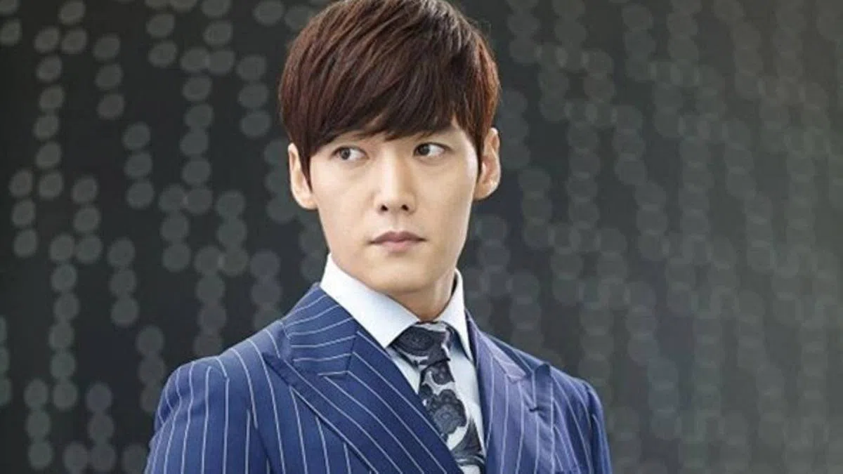 崔振赫30岁以后终于熬出头。