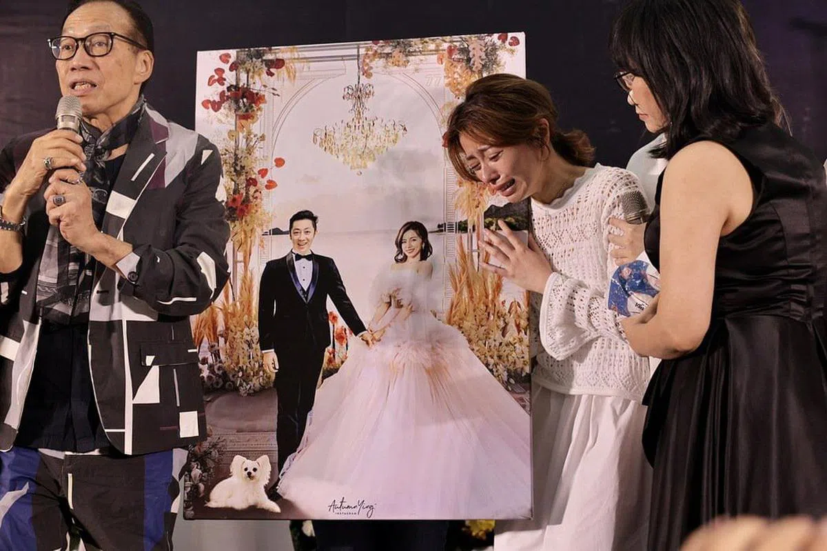 王瞳遗憾未与艾成拍婚纱照。（图/互联网）