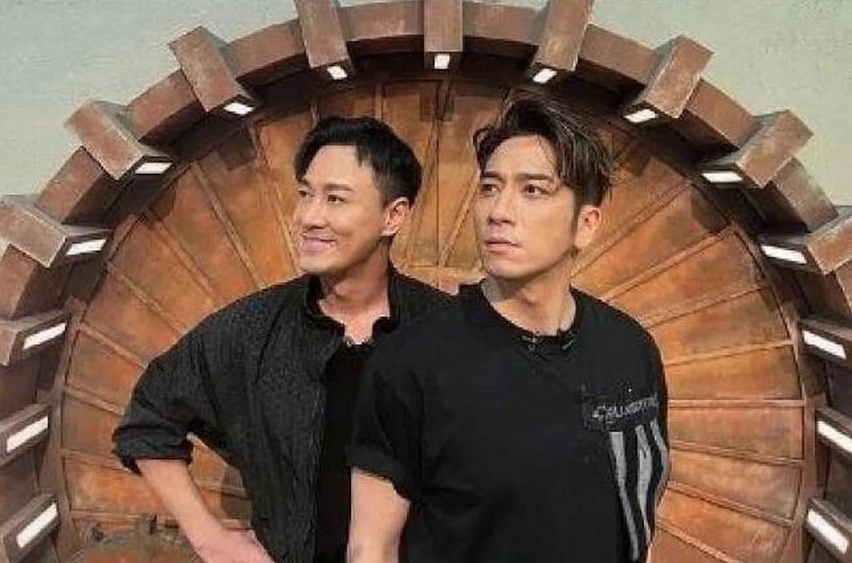 林峰与吴卓羲参与《披荆斩棘2》节目。（取自网络）