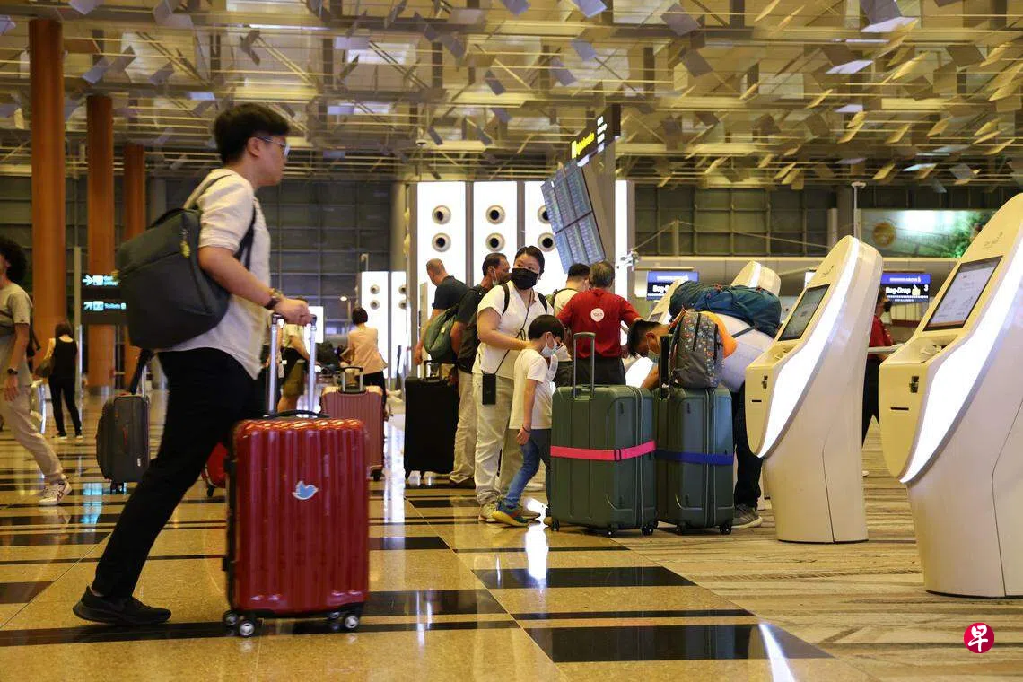 新元坚挺国人游日马泰中欧等地购买力加大| 联合早报