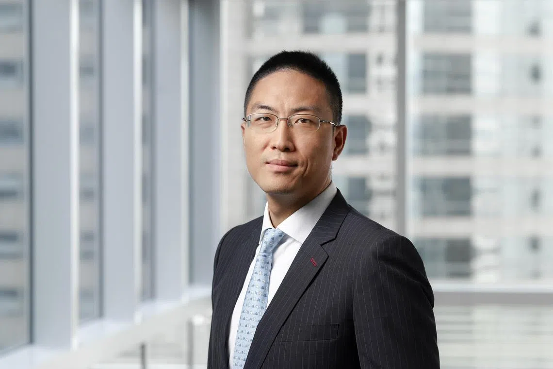 百达财富管理亚洲首席策略师兼研究主管陈东说，市场将继续波动，随着经济衰退的可能性日益增加，全球股市将持续承压。（百达财富管理提供）