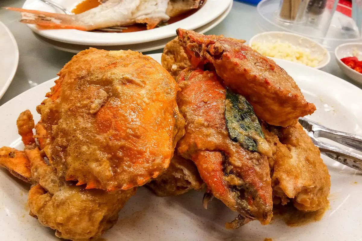 鲜美入味的咸蛋蟹。（图/砂拉越旅游局提供）