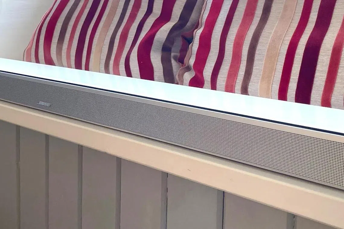 Bose Smart Ultra可连接无线耳机，并有独立音量控制功能。（商家提供）