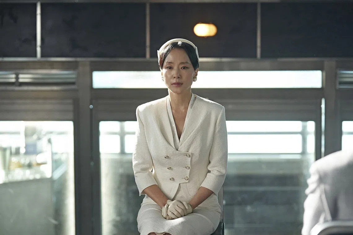 影后全度妍客串演韩国第一夫人，成全片精彩亮点之一。（Netflix提供）