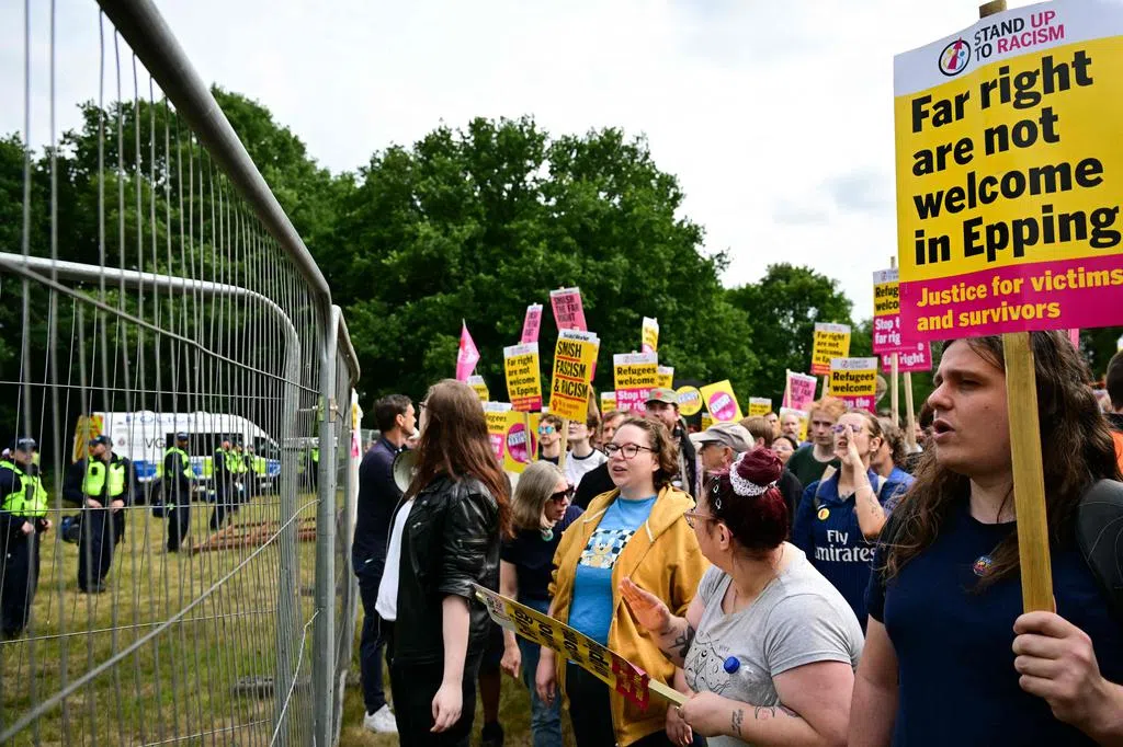 何越：被移民问题绑架的英国政治 | 联合早报