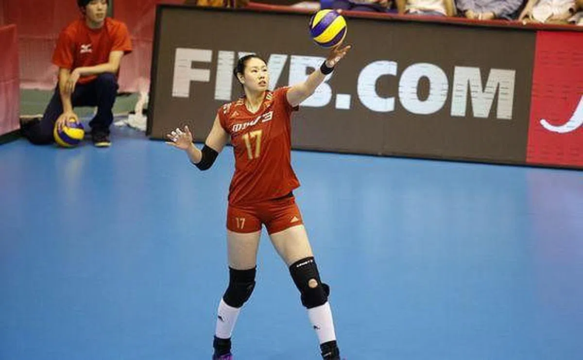 现年34岁的中国女排队员颜妮因为一直无法找到合适的接班人而一再推迟退役时间。（互联网）