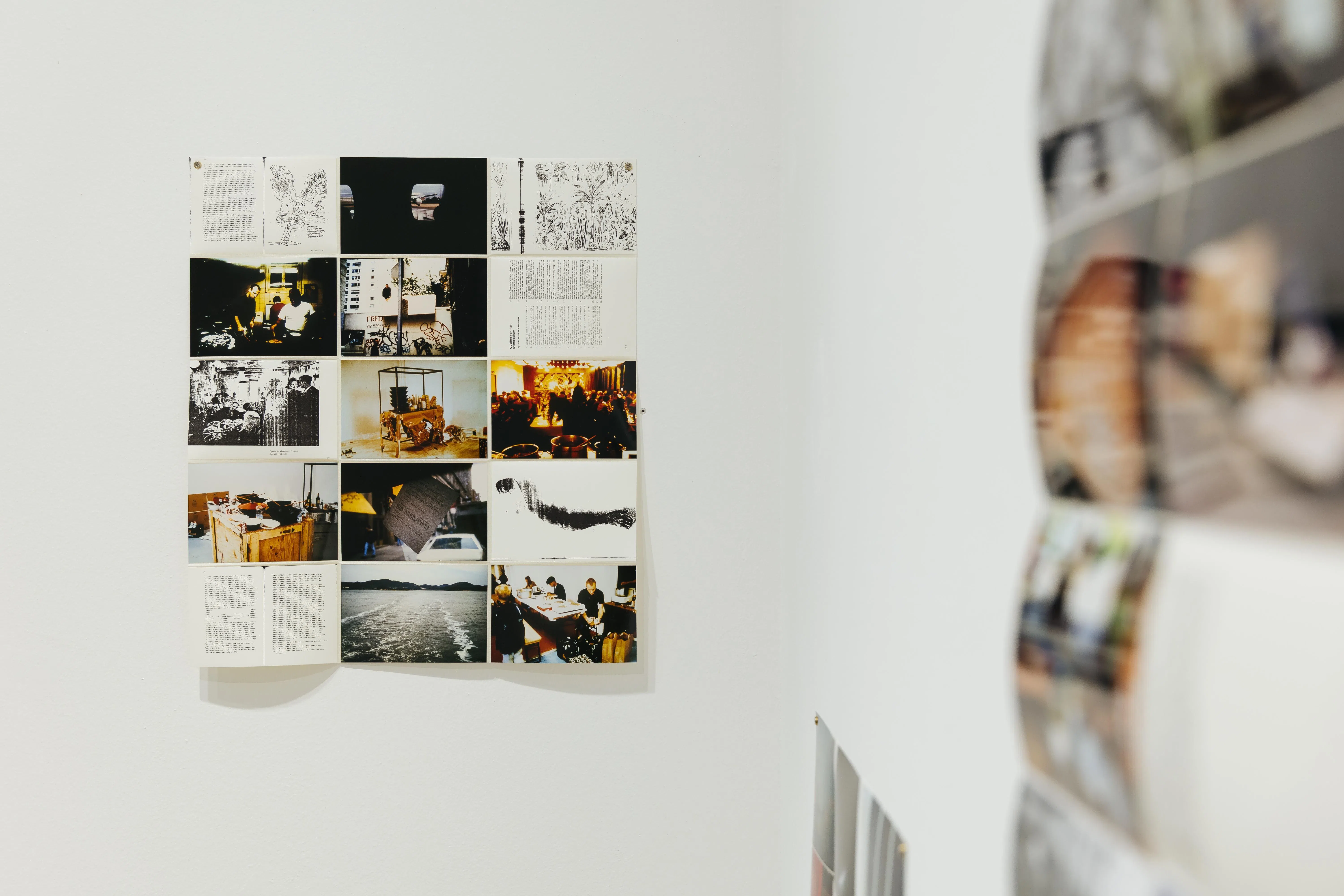 里克力·提拉瓦尼加以照片组成心理地图。（STPI提供）