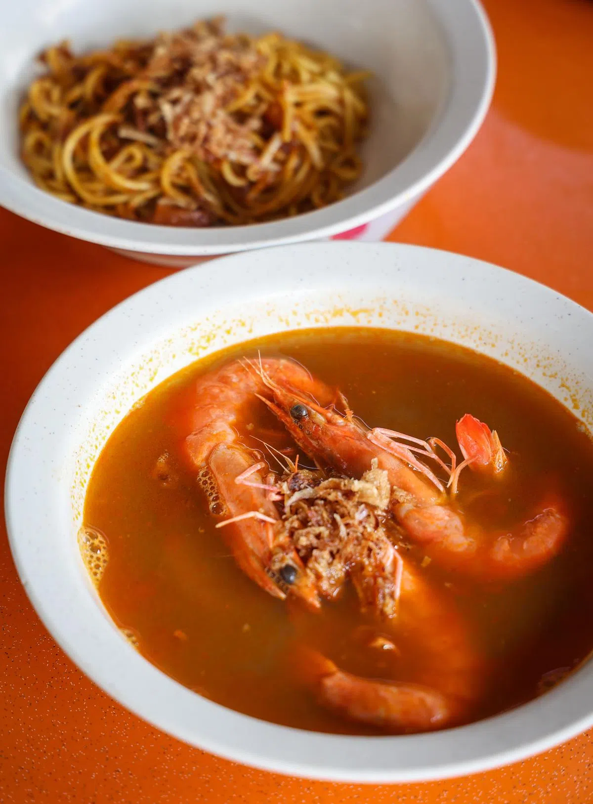 隐藏在洛阳工业区的好吃大虾面经常吸引老饕大老远来关顾，你吃过了吗？（摄影 / 叶振忠）