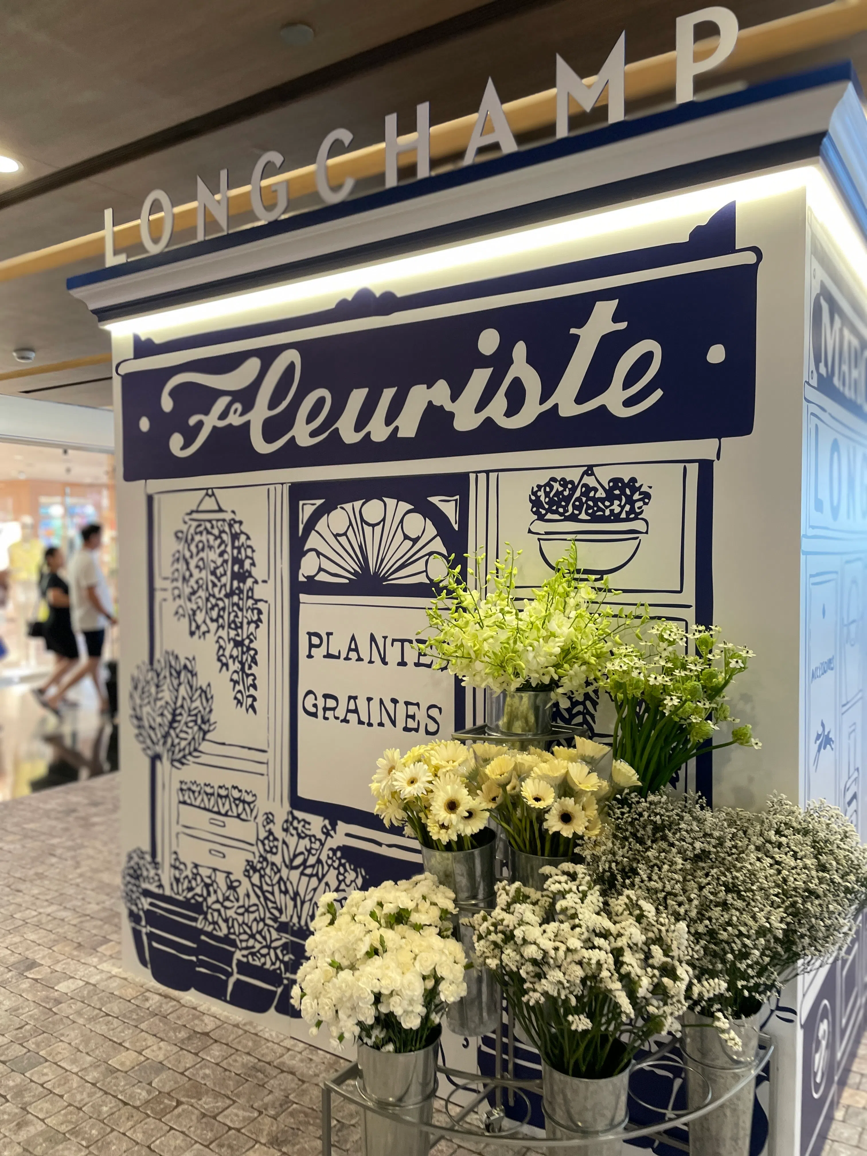 Longchamp x Constantin快闪花店。（林方伟摄）