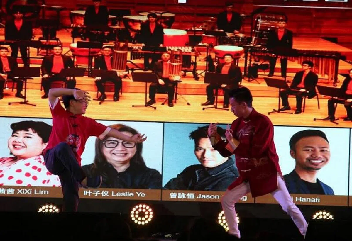 祥祥与陈翔打功夫。（受访者提供）