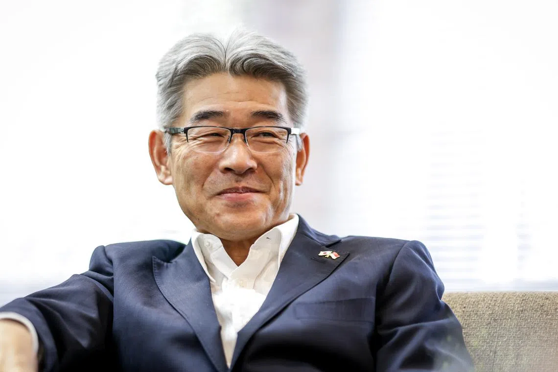 石川乐见新加坡和日本民众友好交流，欢迎更多新加坡人到日本旅行。