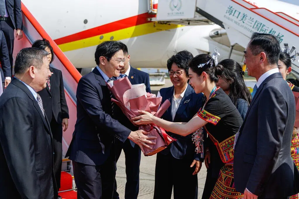 黄总理：期待与中国和区域伙伴交流