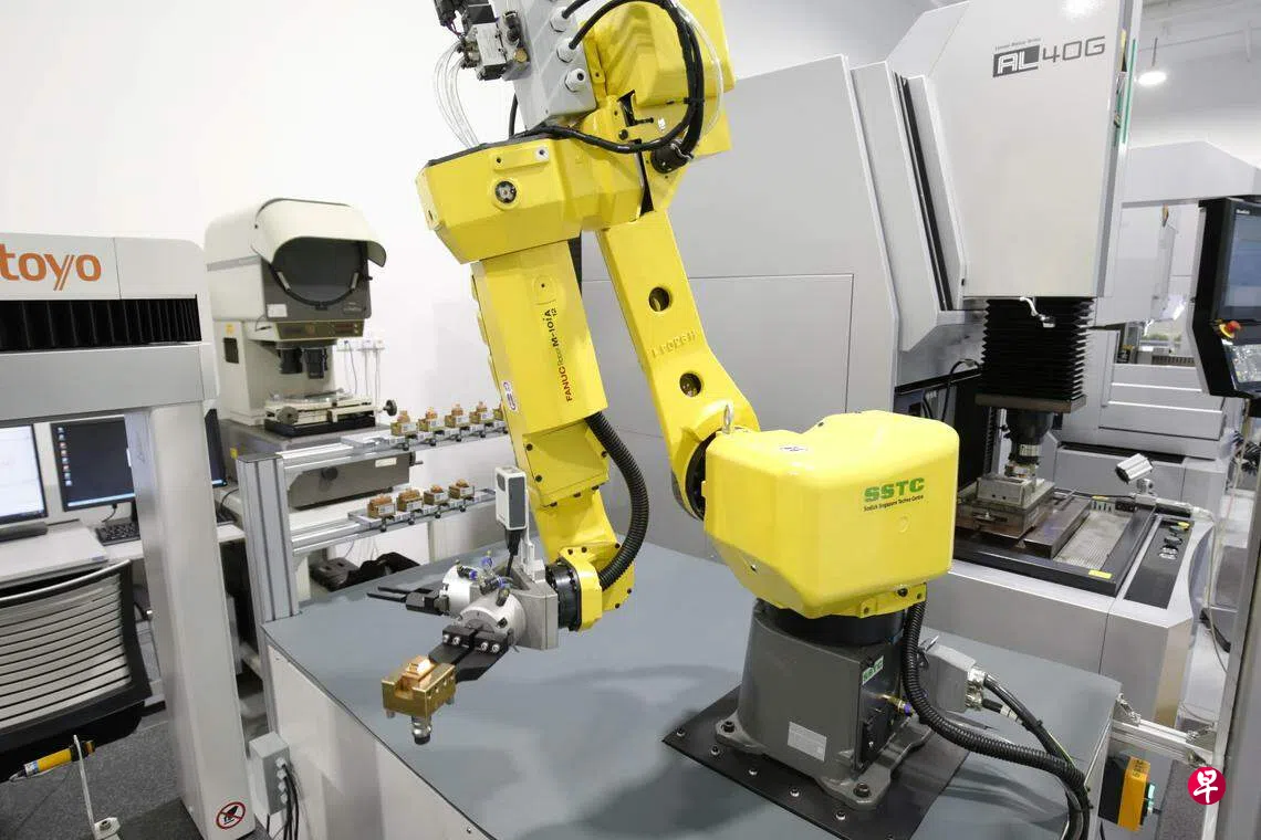 我国2月制造业PMI下降0.1至50.6 电子业连续四个月扩张| 联合早报