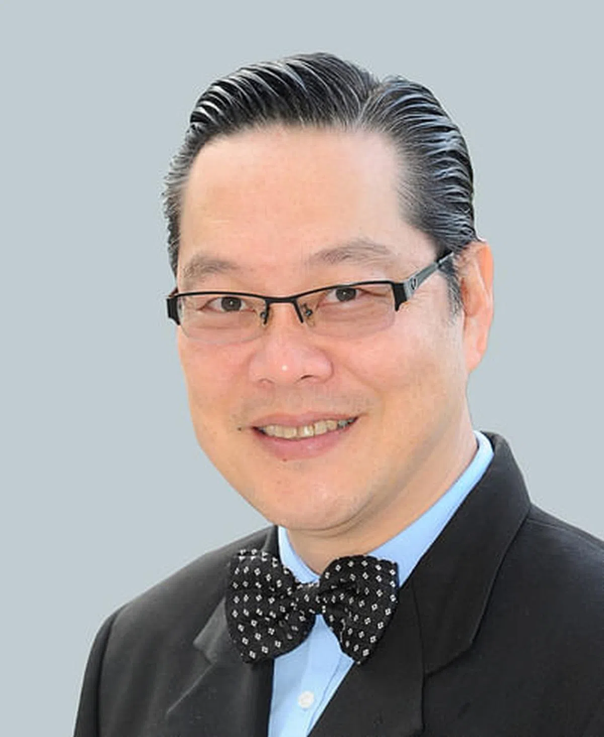 钟耀伦医生吁请公众别对HPV病毒掉以轻心。