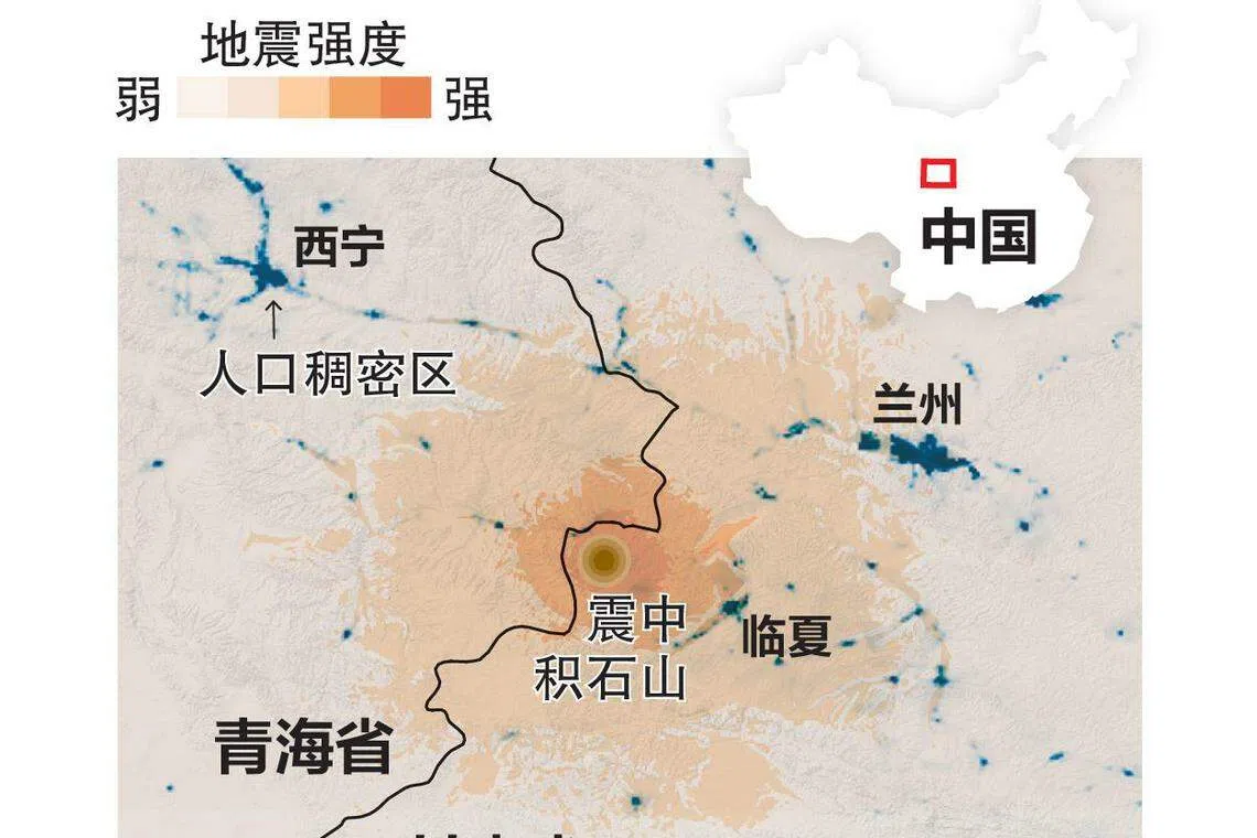 位于甘肃和青海两省交界处的临夏州积石山县，星期一（12月18日）深夜发生6.2级地震。（早报制图）