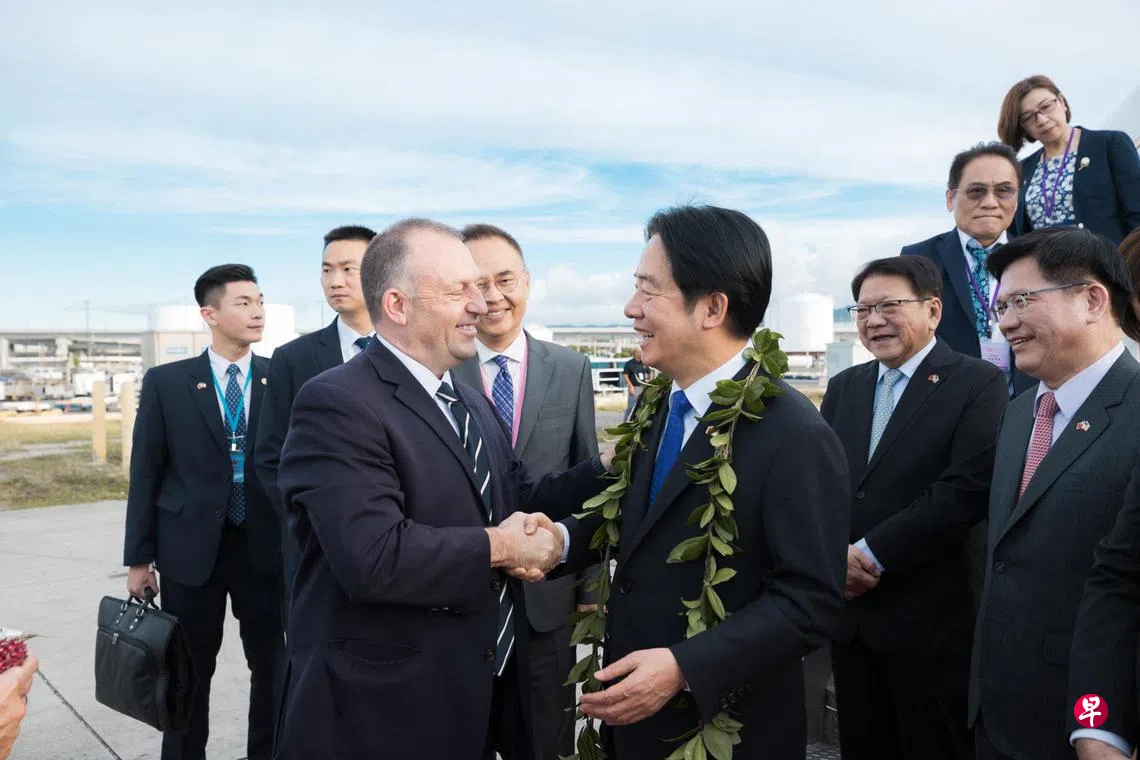 赖清德过境夏威夷北京严厉谴责分析：或为围台军演留伏笔| 联合早报