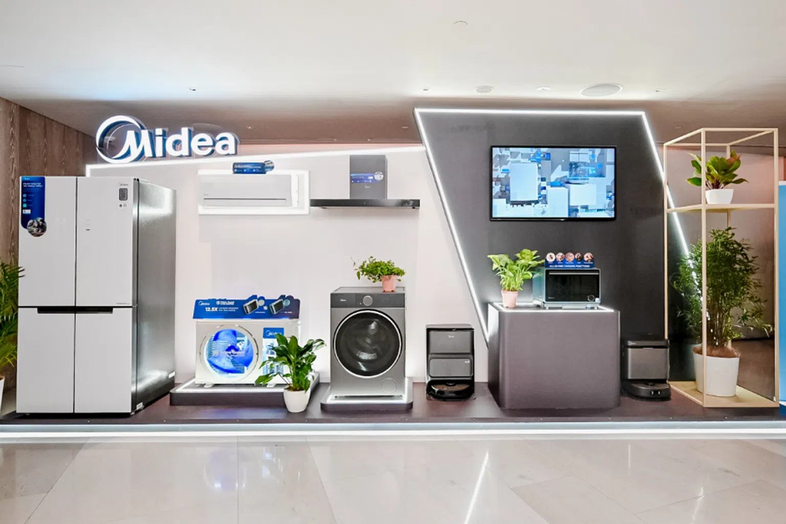 美的新加坡展示销售中心欢迎消费者参观选购。（图/美的提供）