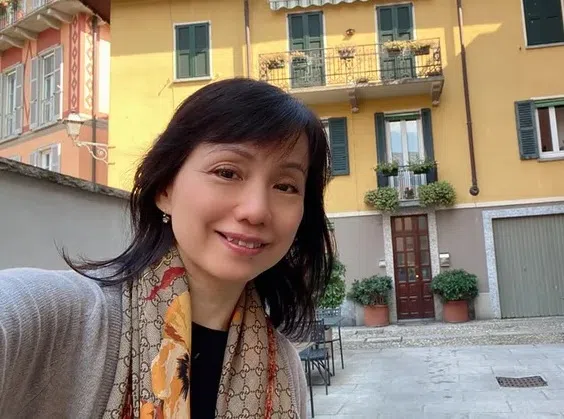 淡出演艺圈的蔡幸娟生活无虞，经常到世界各地旅游。（互联网）