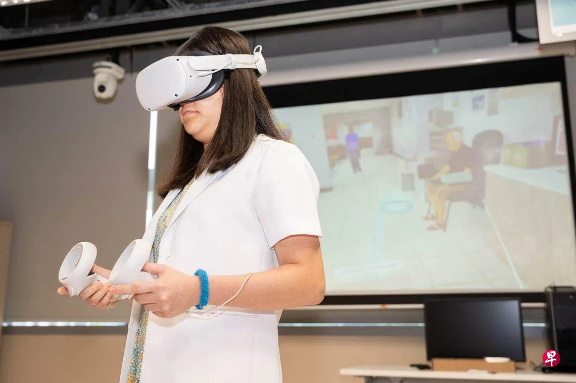 启用虚拟实境平台陈笃生医院提升培训效率| 联合早报