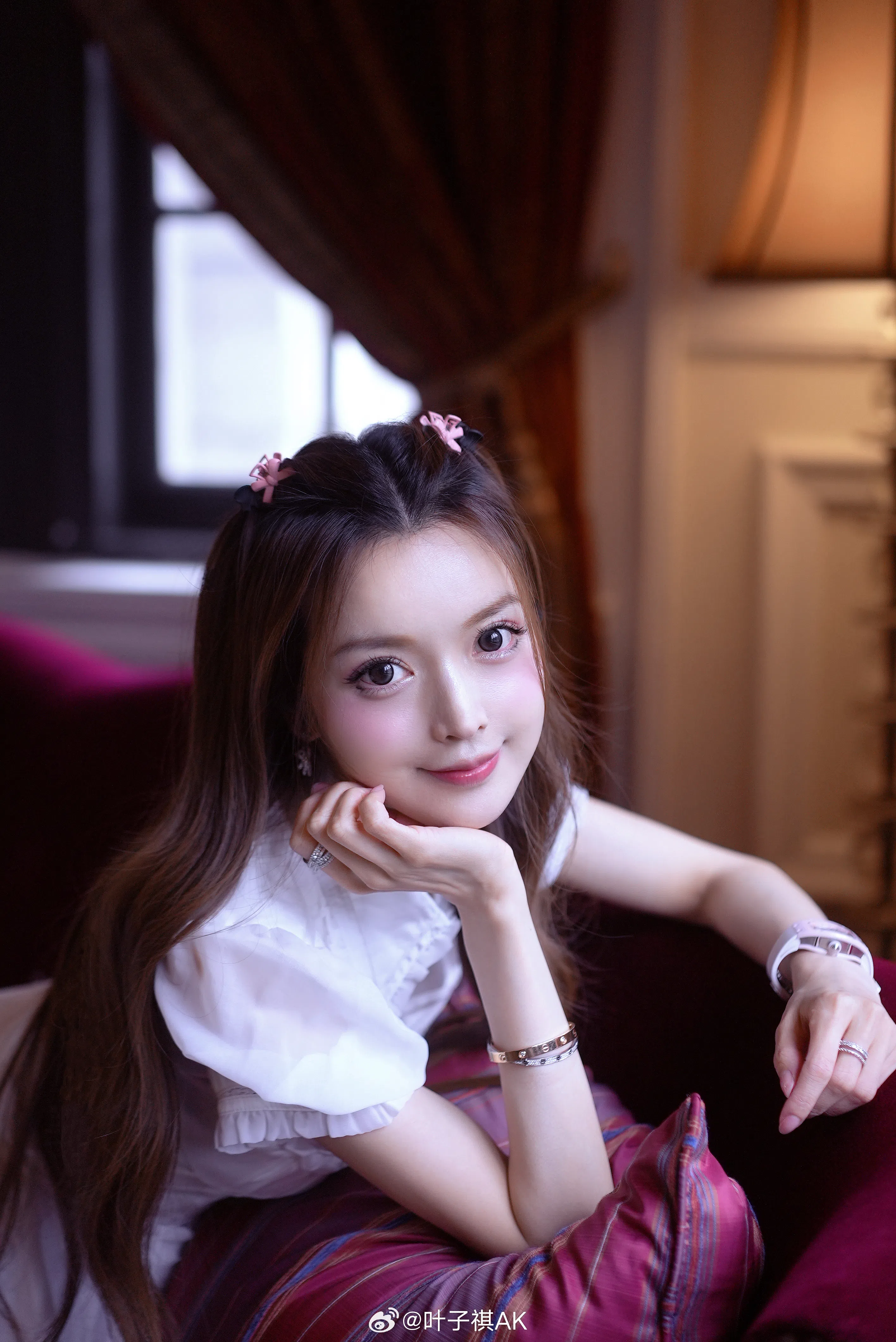 叶子淇长相甜美，曾与不少大咖合作，可惜没有走红。（取自艺人微博）