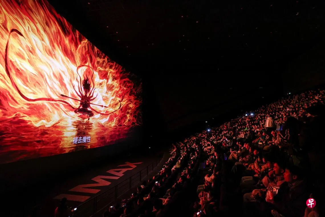 中国去年电影票房和观影人次均同比增逾20% | 联合早报