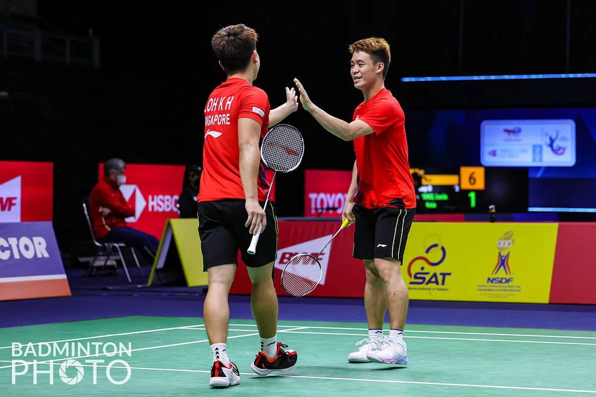 新加坡男双骆建贤（左）和许永凯的表现比前一天更出色，虽败犹荣。（Badmintonphoto提供）