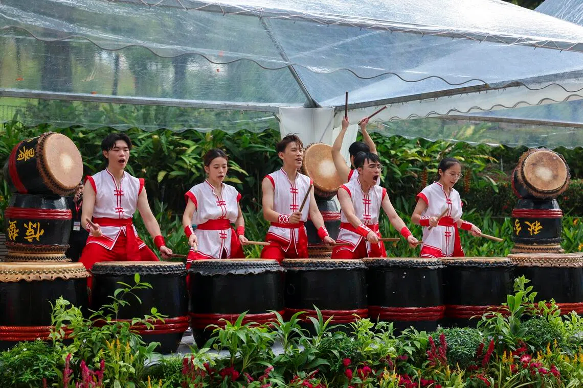 二十四节令鼓迎亚细安峰会贵宾