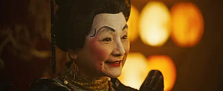 郑佩佩生前最后一部作品是2020年真人电影《花木兰》。（互联网）