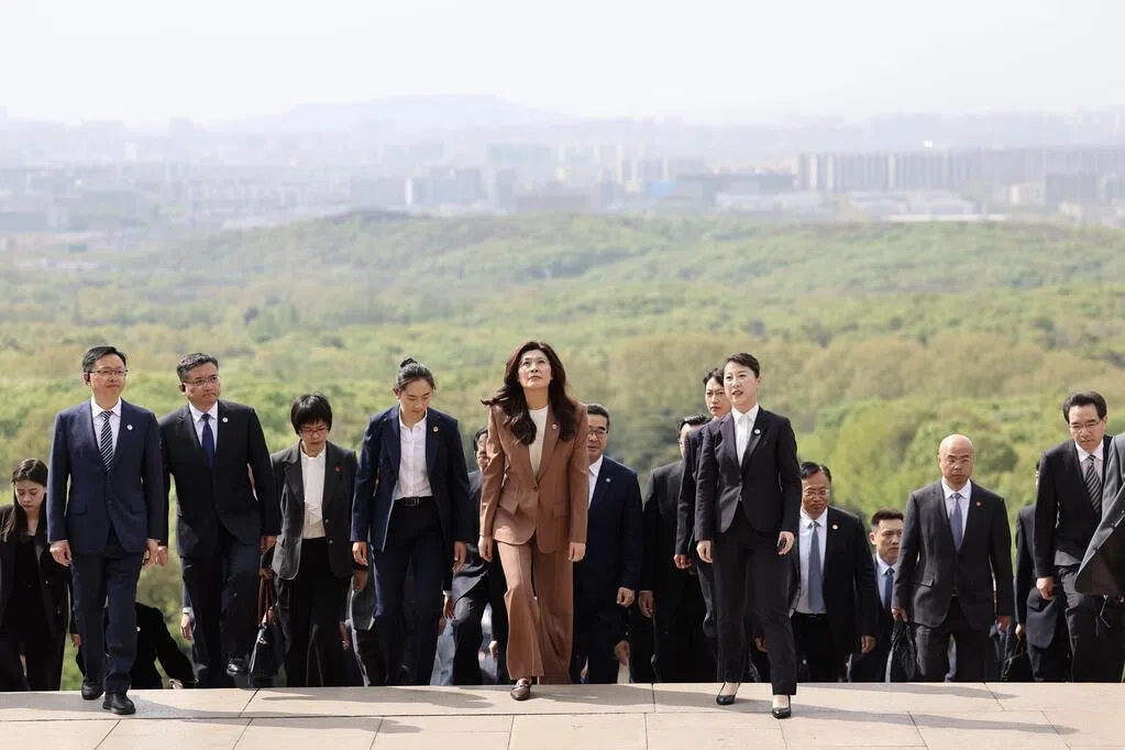 【视频】郑丽文谒陵谈日本对台殖民史 大陆学者：对日罪行批判不足