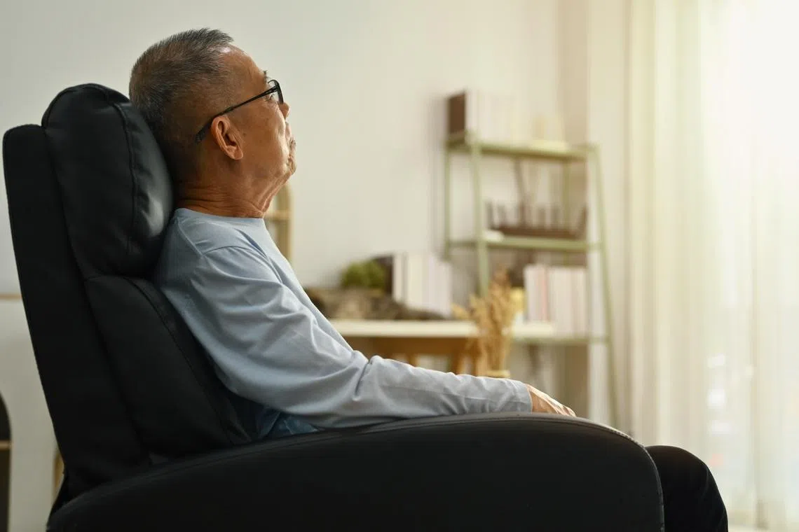 抑郁症患者不仅会长期感到情绪低落，还会对日常活动失去兴趣。（iStock图片）