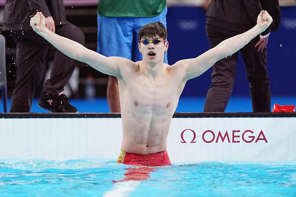 中国队在本届奥运获得的两枚游泳金牌，自由泳选手潘展乐均有份参与。（新华社）