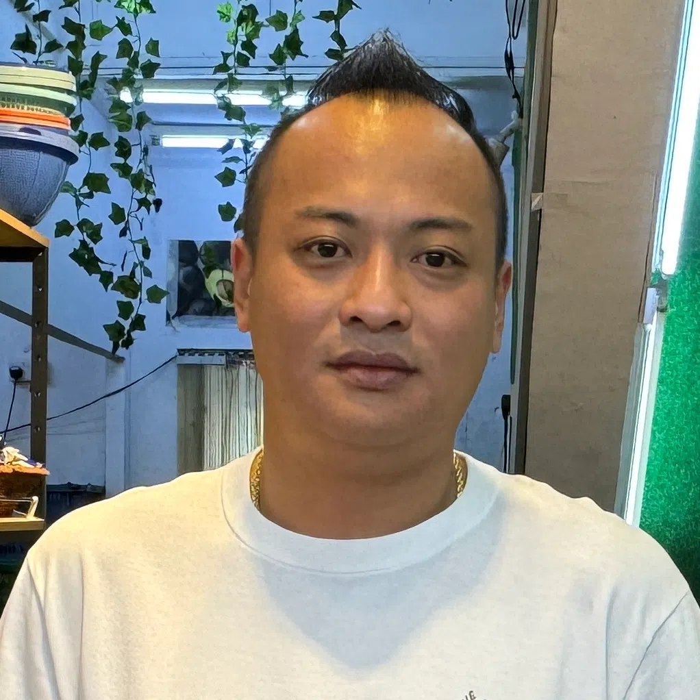 Ah Yee Fruits House（叫我老板平价水果店之家）的创办人秦琮易。（林佳敏摄）
