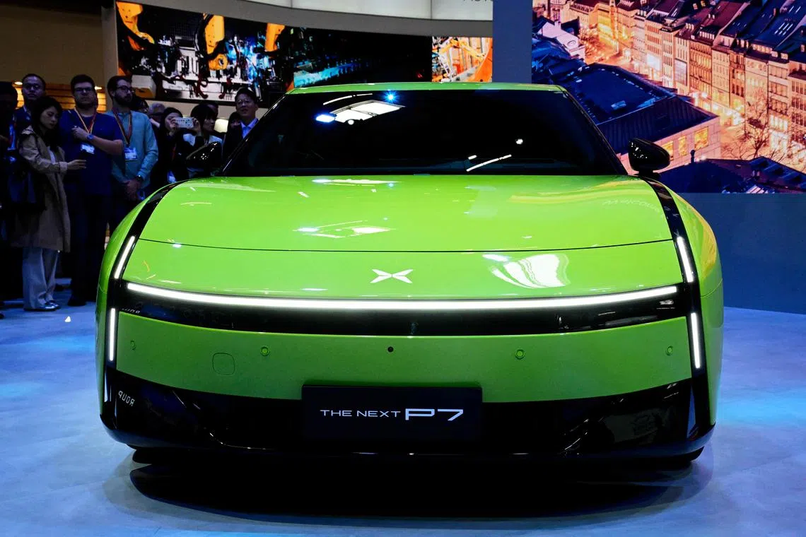 图为小鹏汽车的 P7电动车。（法新社）