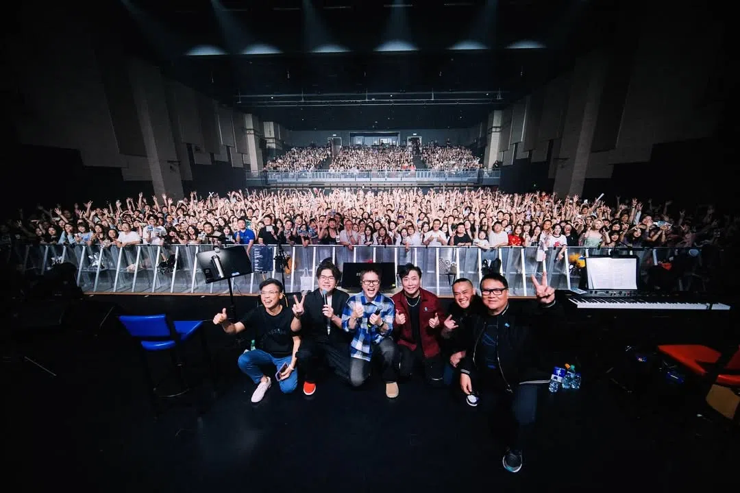 梦FM于7月5日在上海举办“不，值得”演唱会，吸引了近2000名粉丝到场支持。（取自梦FM IG）